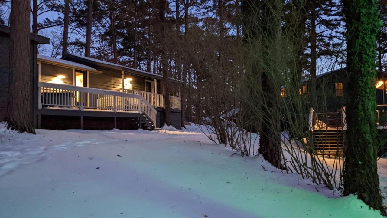 Loblolly Pines Centerpoint Camp House Villa Юрека Спрингс Екстериор снимка